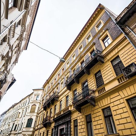 Urbana Hipster Downtown Budapest Exterior photo